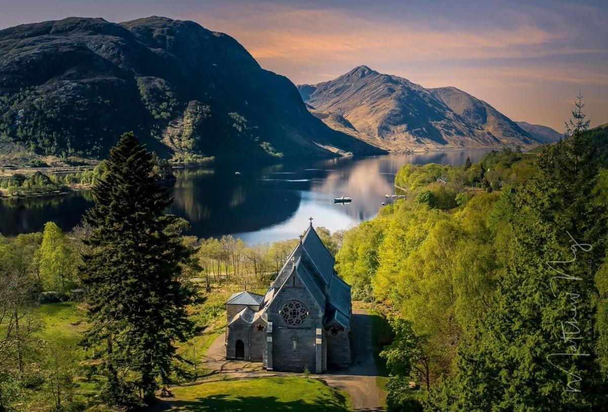 Number 4, Loch Shiel View Villa Glenfinnan Buitenkant foto
